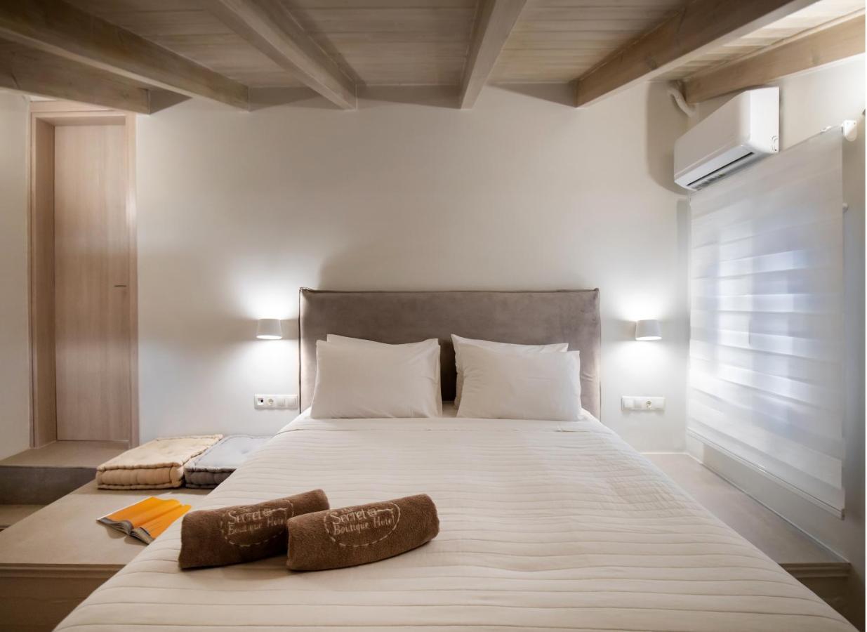 The Secret Boutique Hotel Lefkada City Bagian luar foto