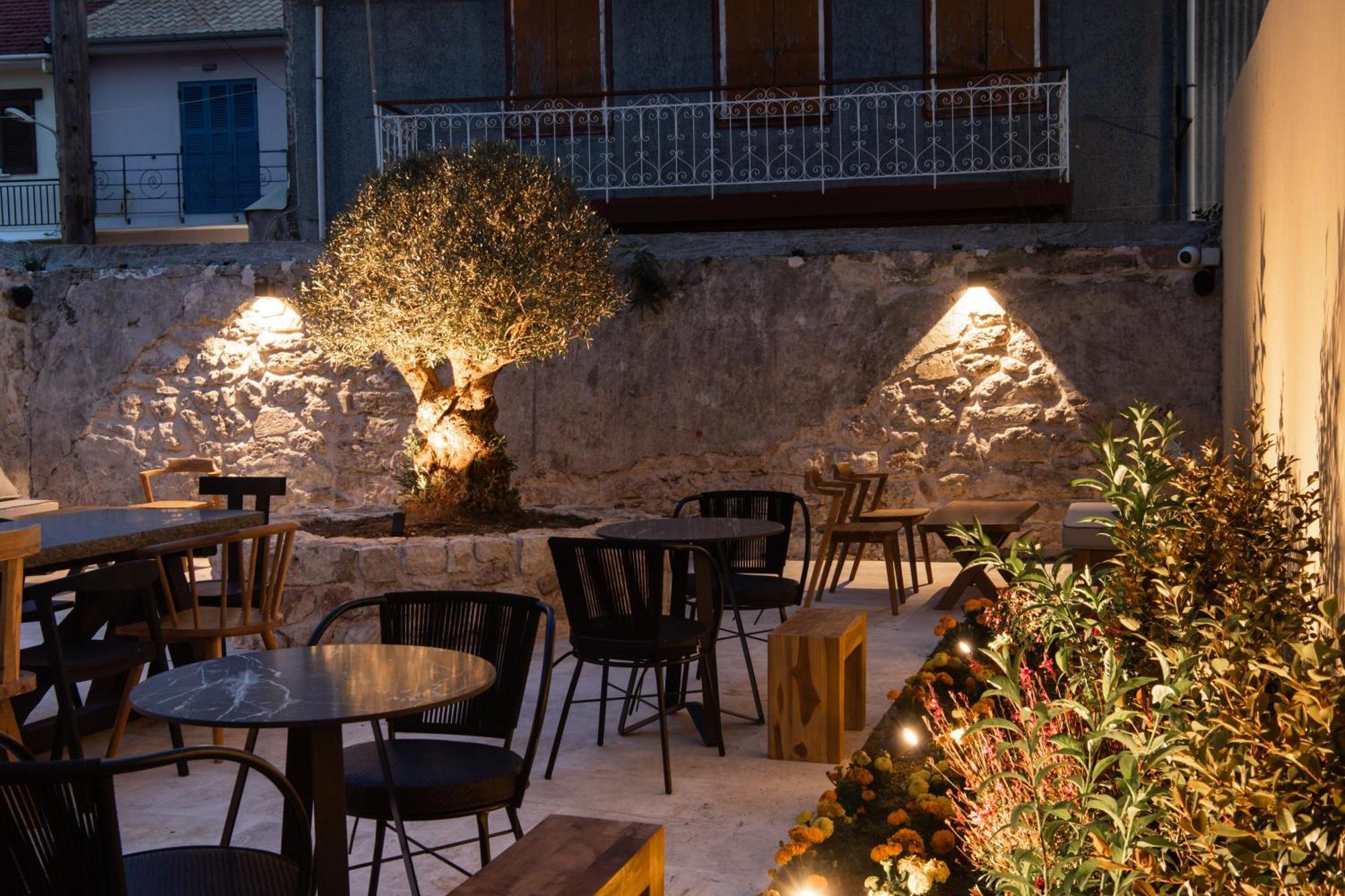 The Secret Boutique Hotel Lefkada City Bagian luar foto