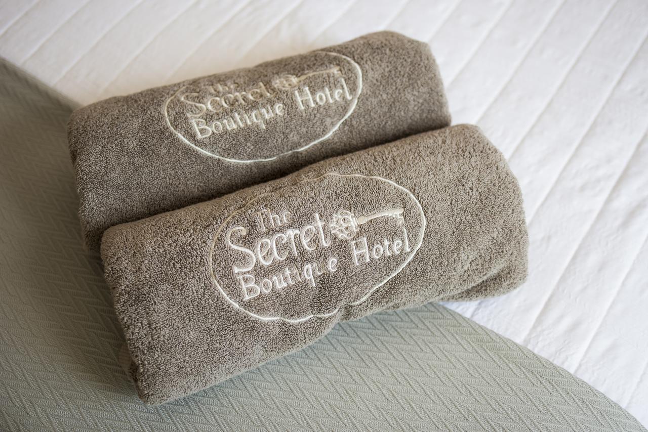 The Secret Boutique Hotel Lefkada City Bagian luar foto