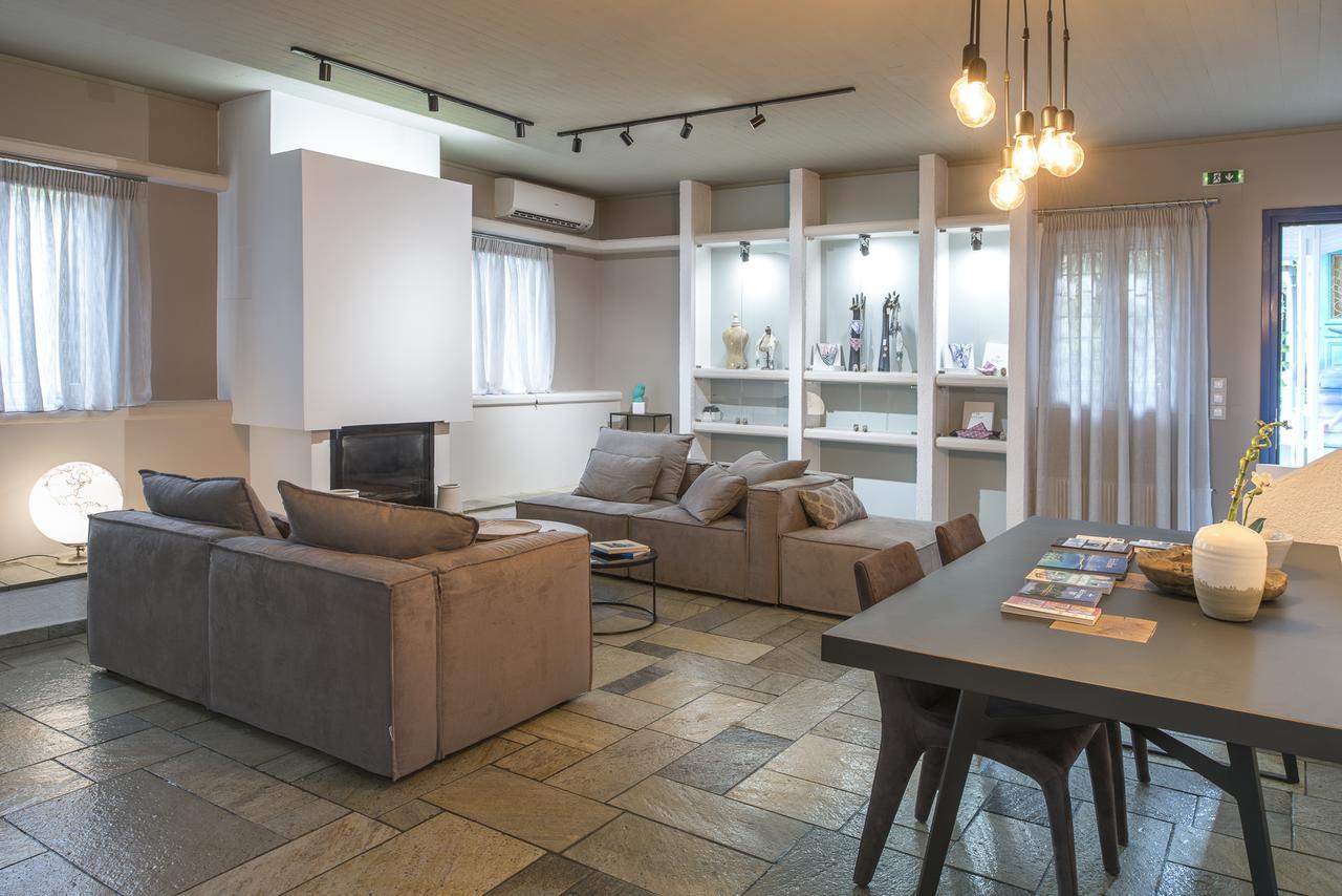 The Secret Boutique Hotel Lefkada City Bagian luar foto