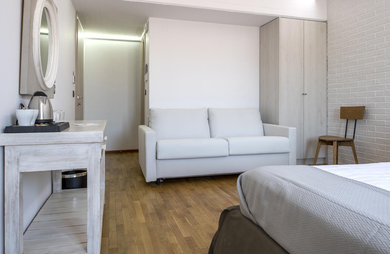 The Secret Boutique Hotel Lefkada City Bagian luar foto